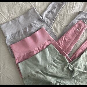 Women's Gymshark camo Set - Gray, Pink, and Green